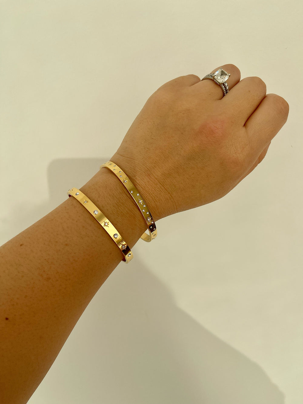 Olivia Le Rio Unicorn Bracelet - Gold - 6.5